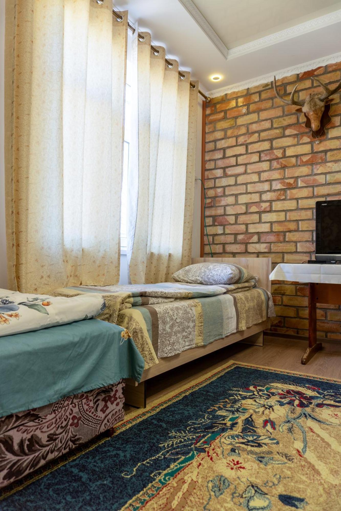 Svetlana Guest House Bokonbayevo Exteriör bild